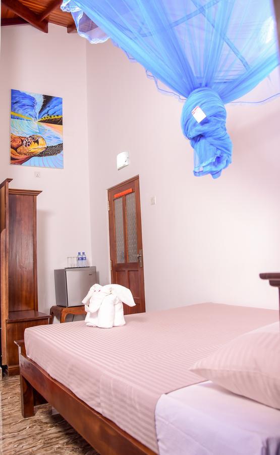 Channa Villa & Tours Bentota Exterior photo