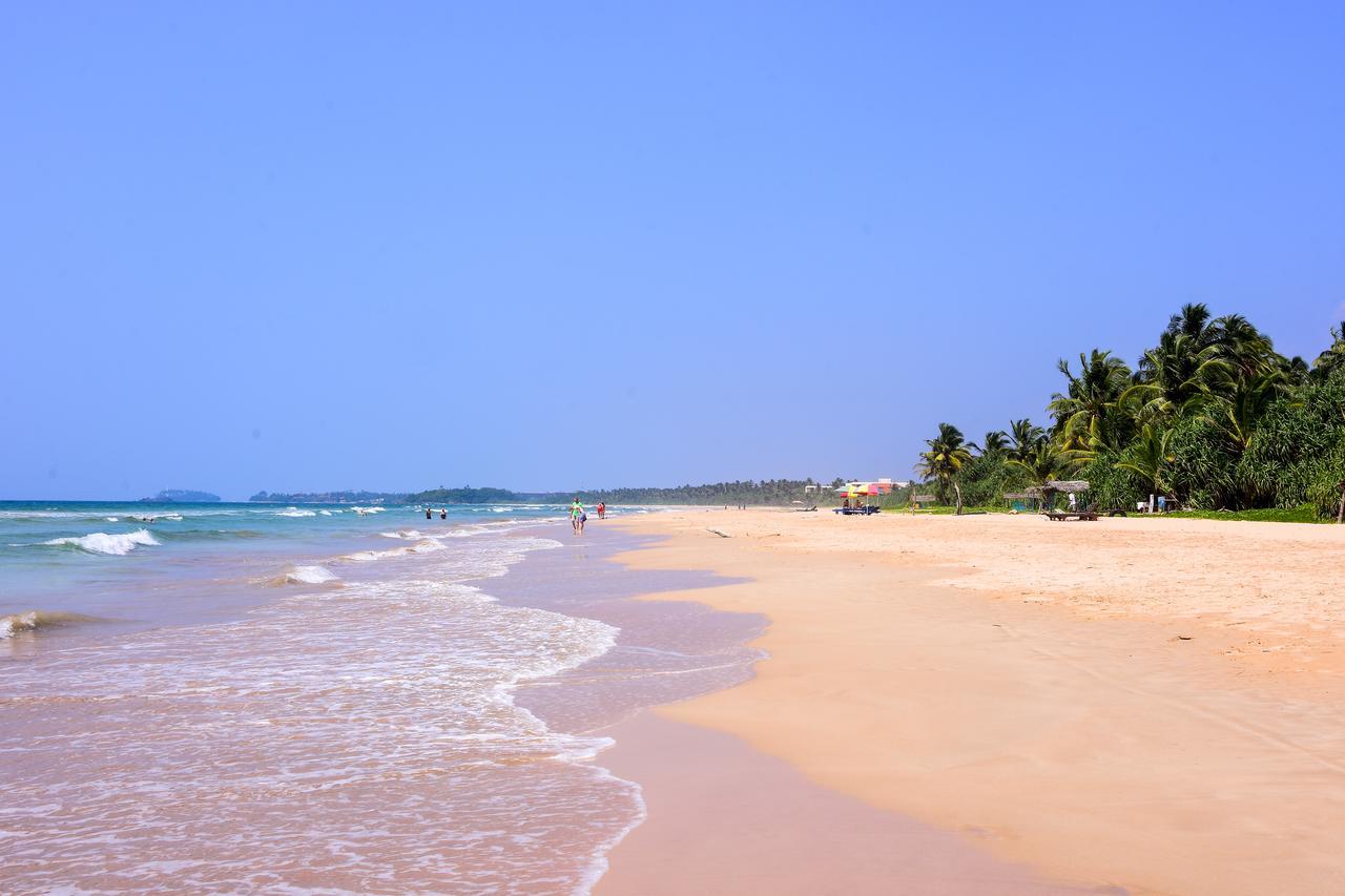 Channa Villa & Tours Bentota Exterior photo